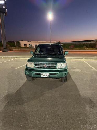 Mitsubishi Pajero io-1