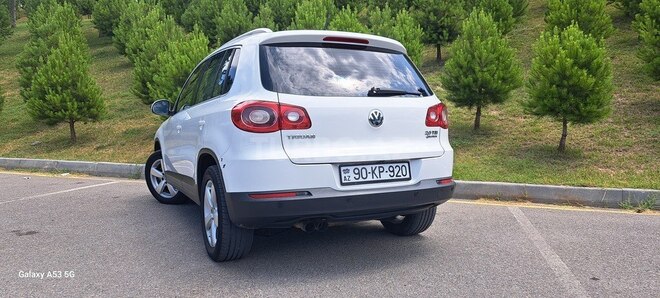 Volkswagen Tiguan-4