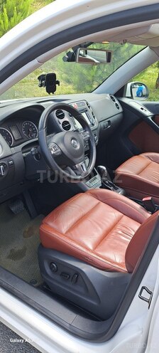 Volkswagen Tiguan-7