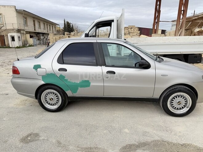 Fiat Albea-8