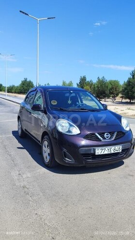 Nissan March-10