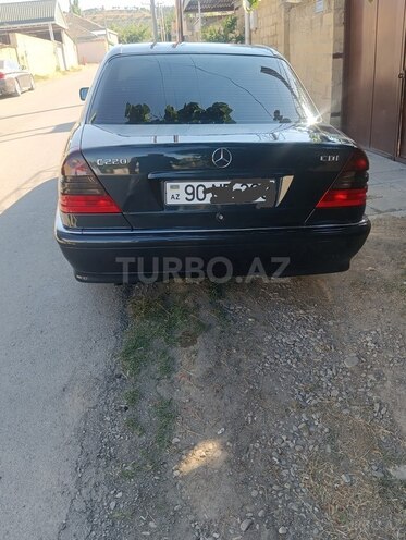Mercedes C 220-2