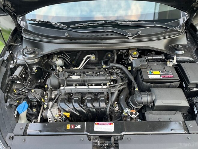 Kia Rio X-Line-9