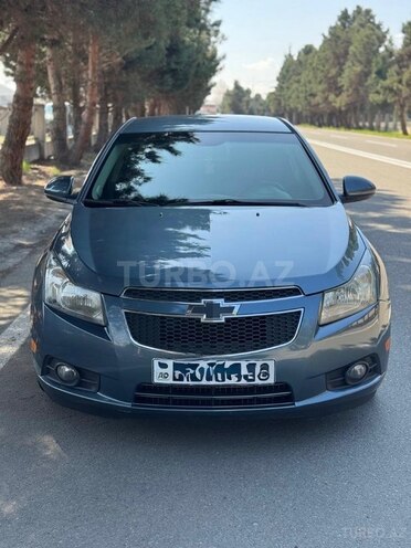 Chevrolet Cruze-1