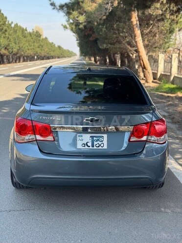 Chevrolet Cruze-4