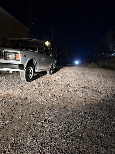 LADA (VAZ) 2107-17