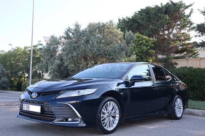 Toyota Camry-4