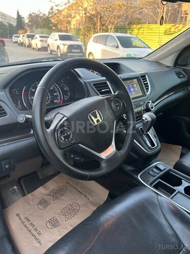 Honda CR-V-6