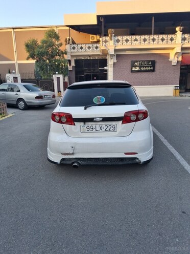 Chevrolet Lacetti-12