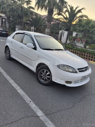 Chevrolet Lacetti-2