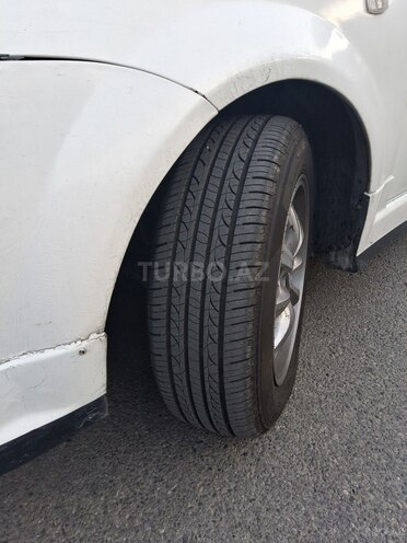 Chevrolet Lacetti-4
