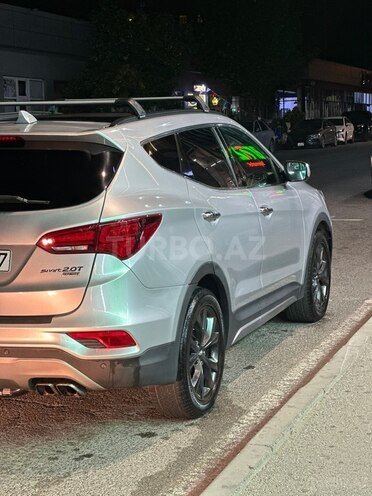 Hyundai Santa Fe-5