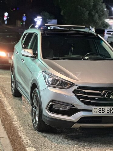 Hyundai Santa Fe-4