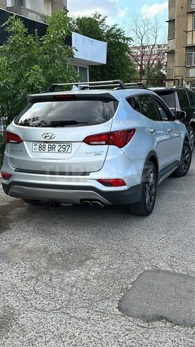 Hyundai Santa Fe-18
