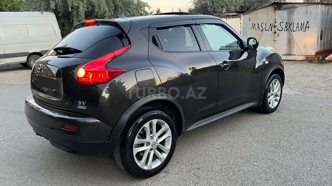 Nissan Juke-11