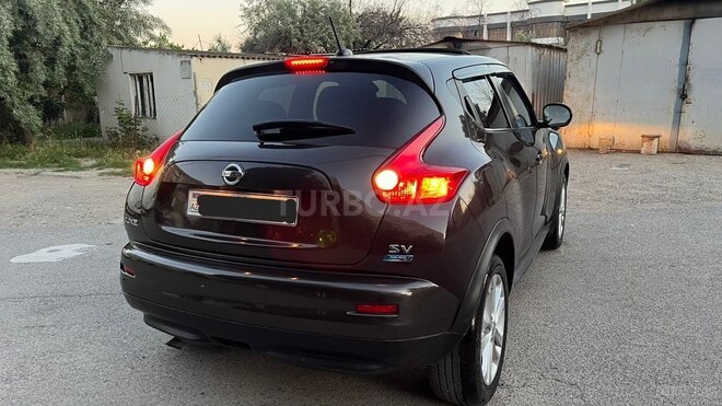 Nissan Juke-12