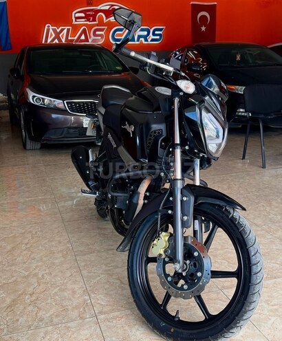 TVS Raider-1
