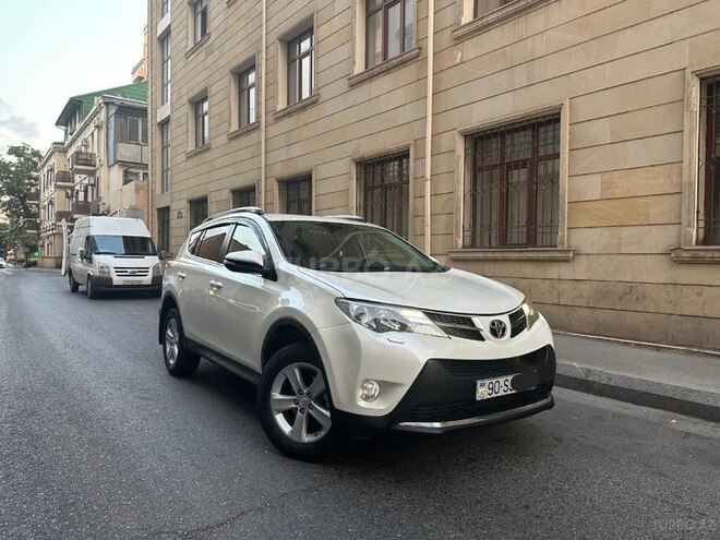 Toyota RAV4-5