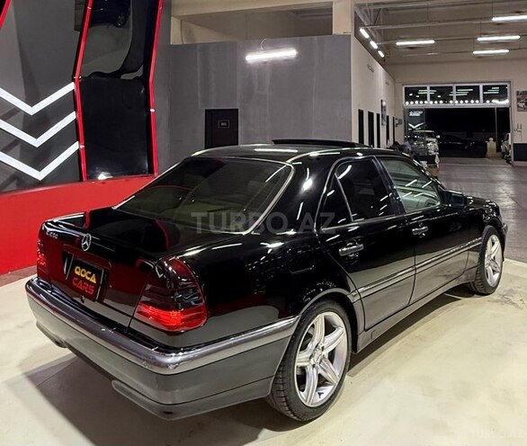 Mercedes C 230-8