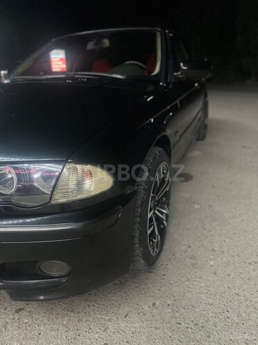 BMW 325-7