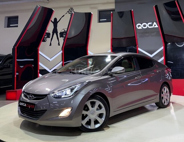Hyundai Elantra-1