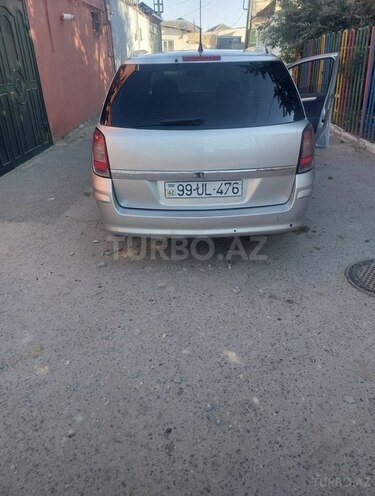 Opel Astra-2