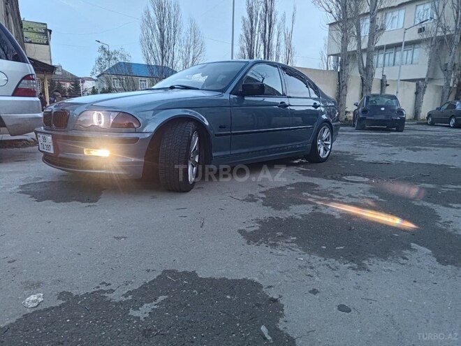 BMW 325-7