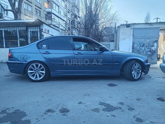 BMW 325-8