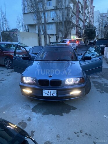 BMW 325-1