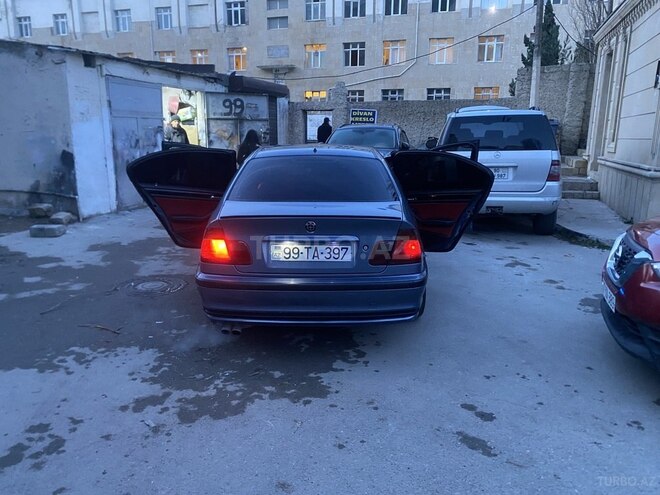 BMW 325-12