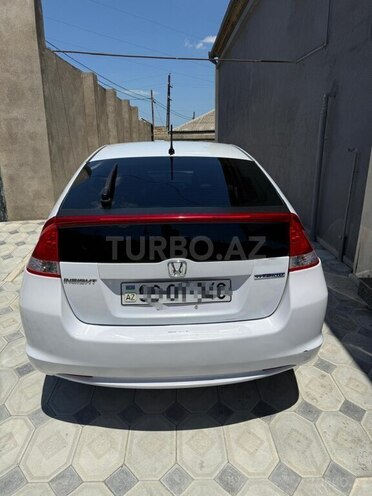 Honda Insight-2