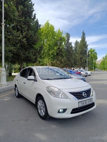 Nissan Sunny-2