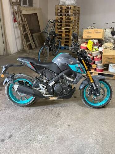 Yamaha MT-15-1