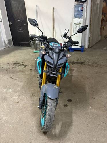 Yamaha MT-15-3
