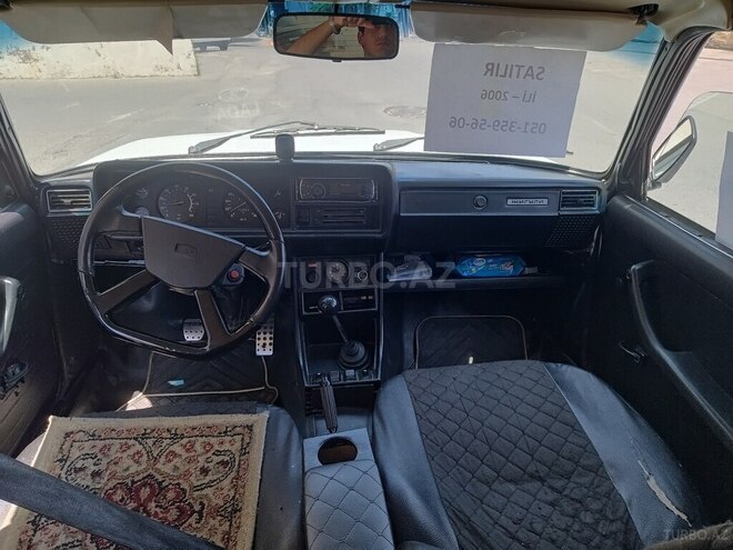 LADA (VAZ) 2107-6