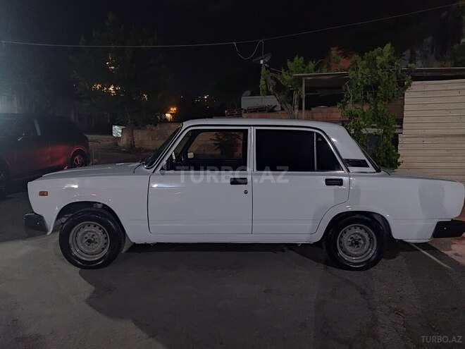 LADA (VAZ) 2107-5