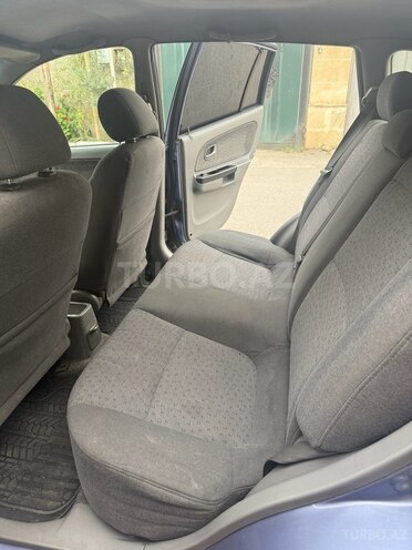 Kia Rio-7