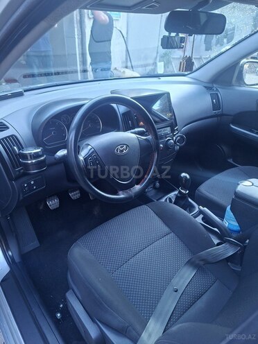 Hyundai i30-6