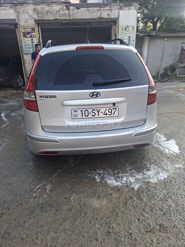 Hyundai i30-2