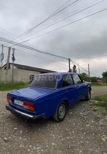 LADA (VAZ) 2107-5