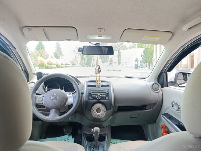 Nissan Sunny-10