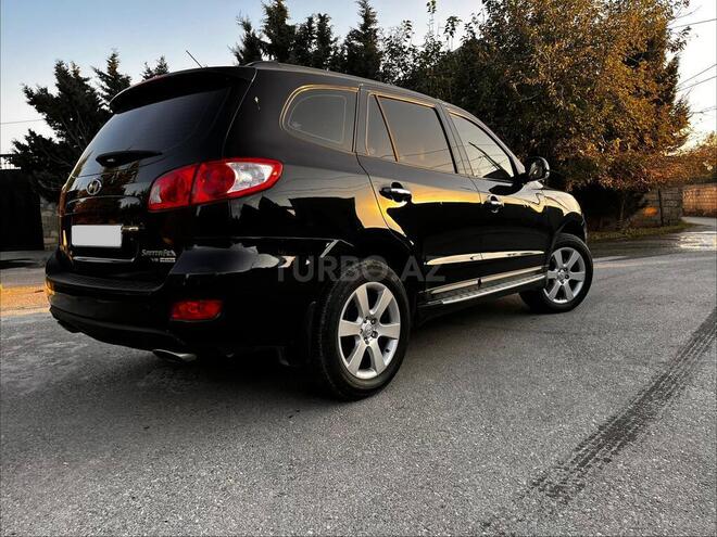 Hyundai Santa Fe-21