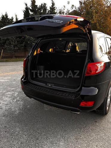 Hyundai Santa Fe-14