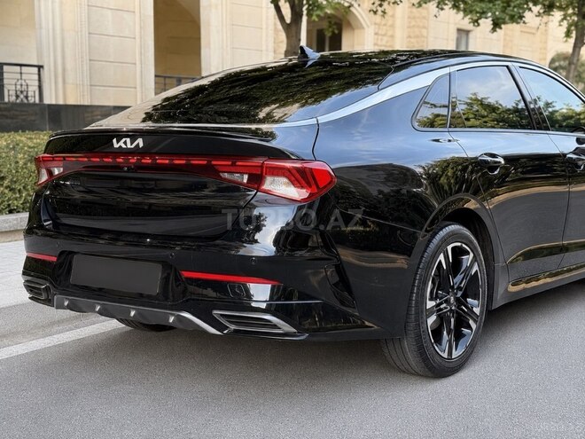 Kia K5-8