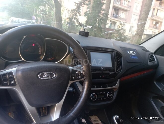 LADA (VAZ) Vesta Cross-6