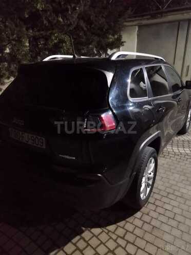 Jeep Cherokee-4