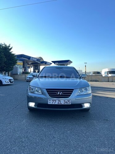 Hyundai Sonata-1