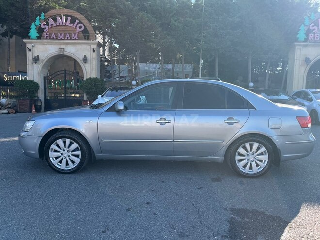 Hyundai Sonata-5
