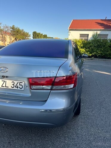 Hyundai Sonata-15