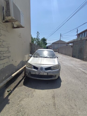 Renault Megane-1